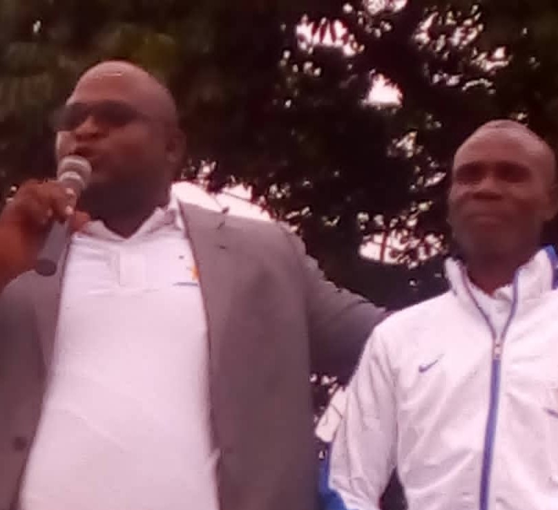 Congo – Législatives : Christo Colomb Kiminou en campagne de mobilisation d’électeurs à Tié Tié 2