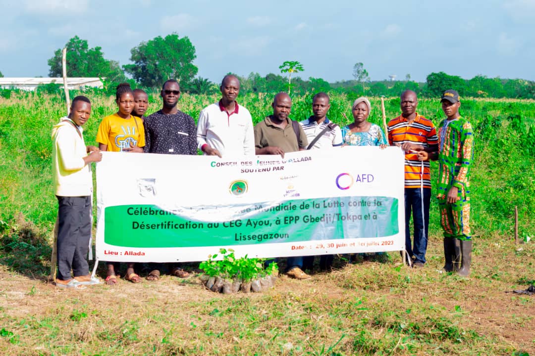 Bénin – Journée mondiale de lutte contre la désertification : le Conseil des jeunes d’Allada met en terre plusieurs plants dans trois arrondissements